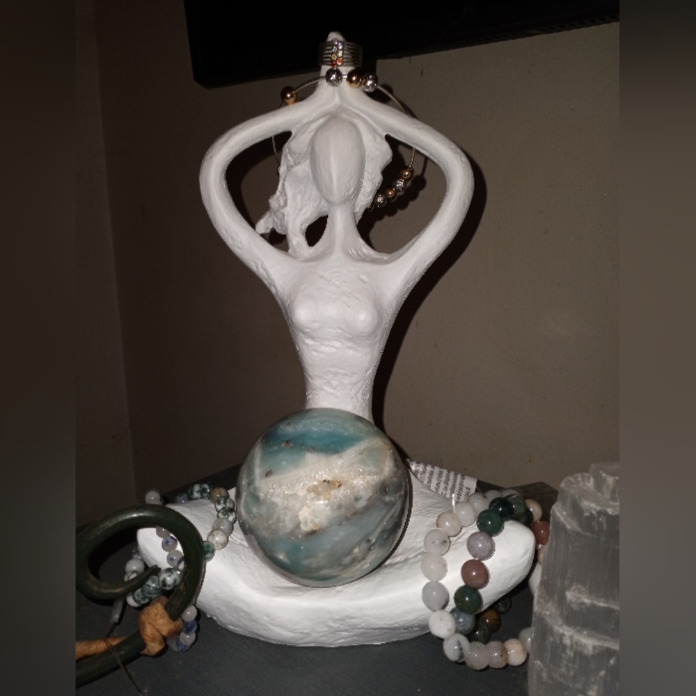 Crystal Entry - Picture 9 of 12